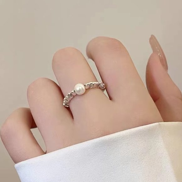 Irregular broken silver pearl ring - Picture 1 of 5